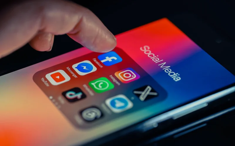 Redes Sociais Sob Fogo: Milhões em Processos por Vício Ignoram Apelações e Ameaçam Gigantes da Tecnologia