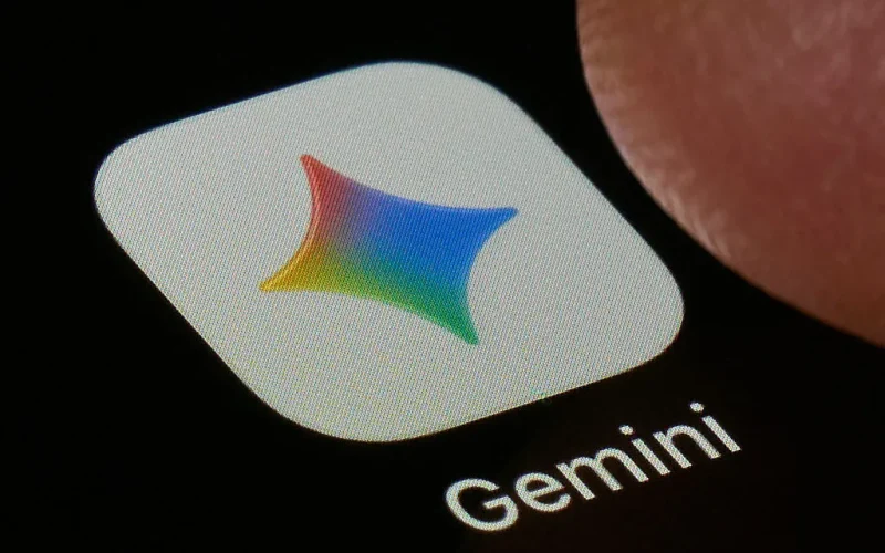 Google Gemini Atinge 1 Bilhão de Usuários: O Gigante da IA Conquista o Mundo e Desafia a OpenAI