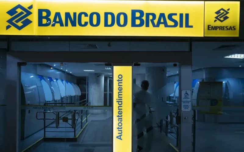 Banco do Brasil (BBAS3): Balanço Quarta-feira Revela Trimestre Desafiador com Atenção Máxima na Inadimplência e Agro