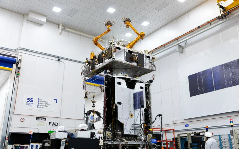 Mecânico Robô Espacial da Northrop Prolonga Vida Útil de Satélites: Revolução Sustentável em Órbita