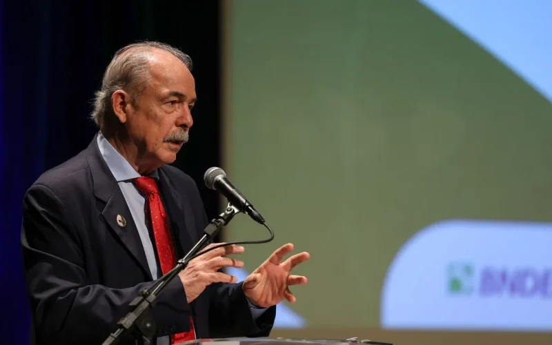 BNDES Atinge Lucro Recorde de R$ 9,2 Bilhões no Semestre: O Que Isso Significa para a Economia Brasileira e Investimentos Futuros?