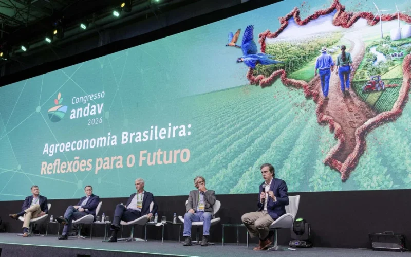 Crise no Agro: Bancos Brasileiros Endurecem Condições para Produtores Rurais em Dificuldade