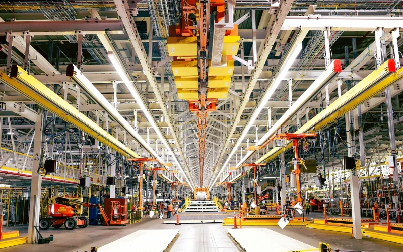 Ford Revela Plano de Fábrica de US$ 2 Bilhões para Caminhonete Elétrica Fathom: Revolução na Produção Automotiva