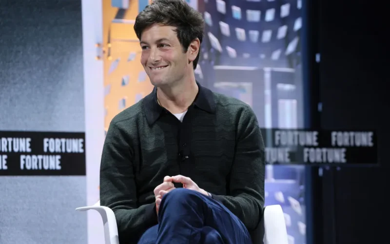 Joshua Kushner Critica Euforia da IA em Vale do Silício e Revela Estratégia Concentrada da Thrive Capital
