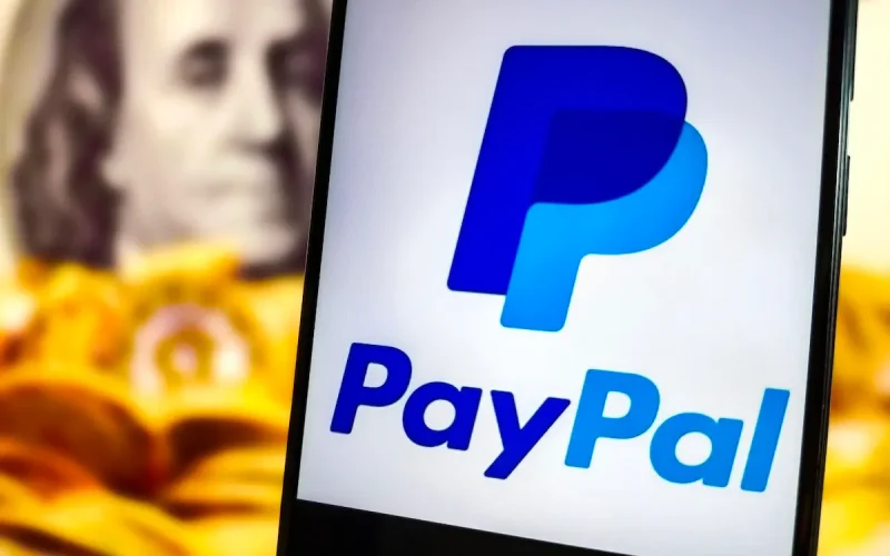 PayPal em Venda? Gigantes Stripe e Advent Intensificam Negociações para Aquisição Bilionária da Fintech