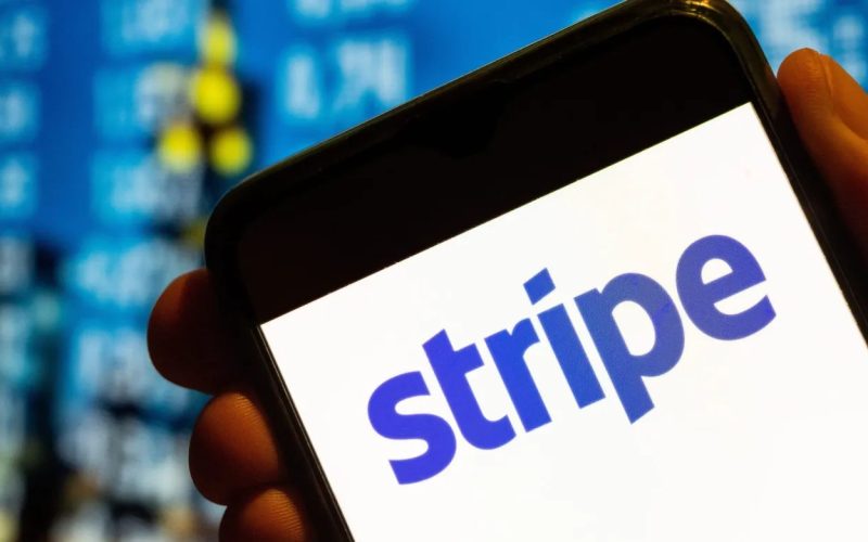 Stripe de Olho em IA: Gigante de Pagamentos Prepara Aquisição da OpenRouter por Mais de US$ 7 Bilhões