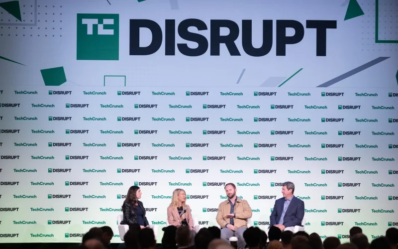 Última Chamada: Desconto de até $300 no TechCrunch Disrupt 2026 se Encerrando em 21 de Agosto!