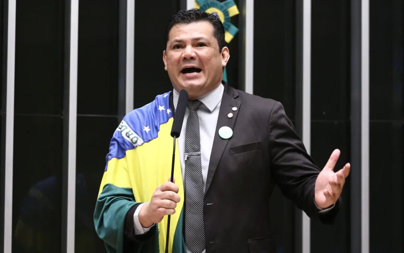 STF Torna Deputado Réu por Injúria Contra Lula: Entenda o Impacto da Imunidade Parlamentar nas Falas