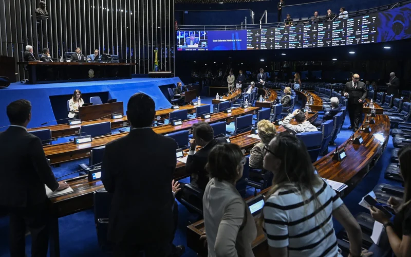 Renovação Surpresa no Senado em 2027: 54 Vagas Abertas e 31 Parlamentares Fora do Grupo da Mudança Podem Redesenhar o Cenário Político Brasileiro