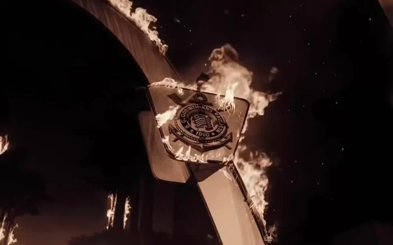 Corinthians Multa Memphis Depay: Arte, Protestos e Impacto na Imagem do Clube