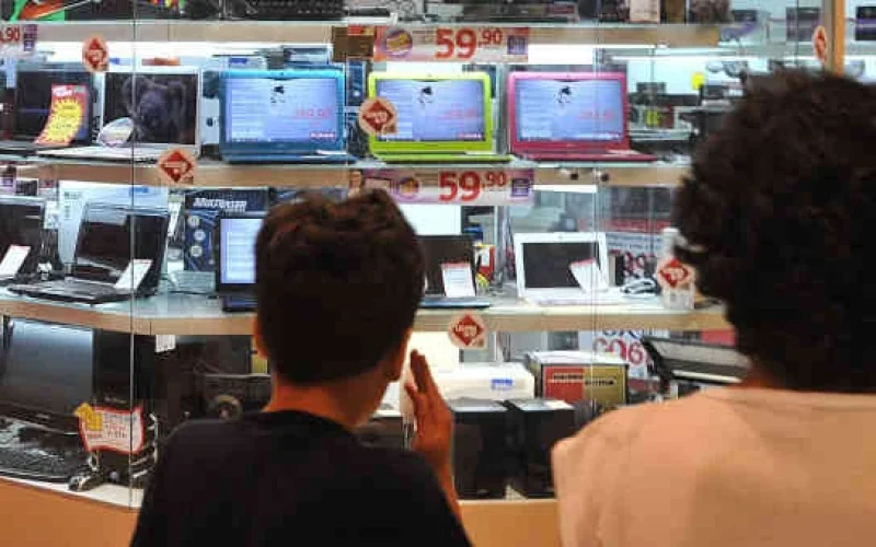 Governo Reverte Alta de Imposto para Smartphones e Eletrônicos Após Pressão Política: Entenda o Impacto Financeiro