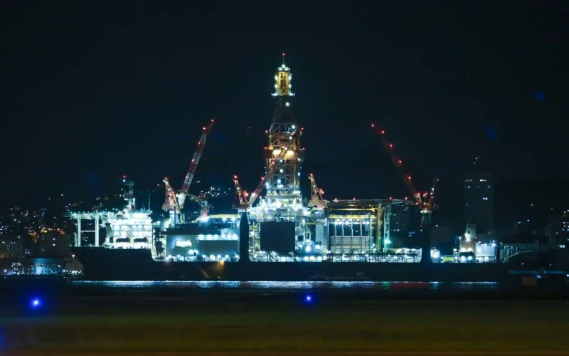 Camex Ignora Liminar e Prorroga Imposto sobre Exportação de Petróleo por Mais 60 Dias