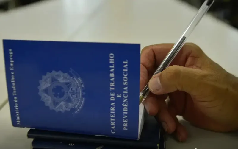 IBGE Revela: População Brasileira Atinge 214,2 Milhões em 2026 com Crescimento Lento, Impacto Fiscal e Oportunidades