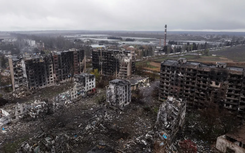 Rússia Avalia Fim das Negociações de Paz com Ucrânia se Territórios Não Forem Cedidos