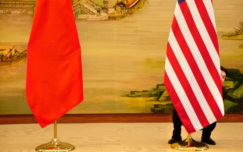 Barreiras Americanas para Drones e Robôs: China Encontra Escalas Globais para Contornar Restrições