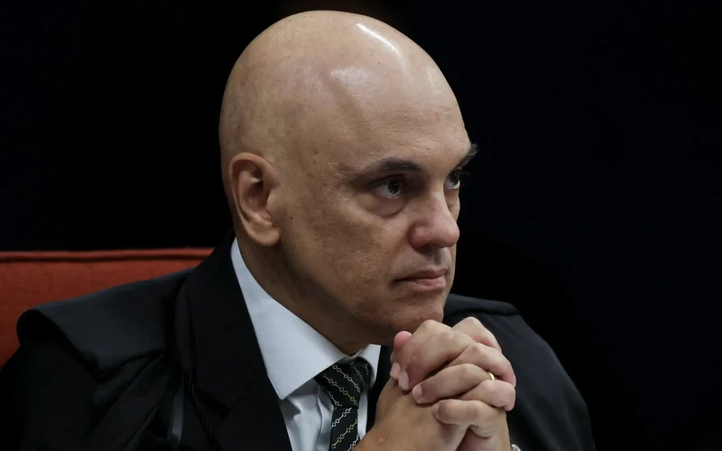 Ministro da Fazenda Detalha Crise no Varejo: Juros Altos e Mudança de Hábito do Consumidor São Vilões