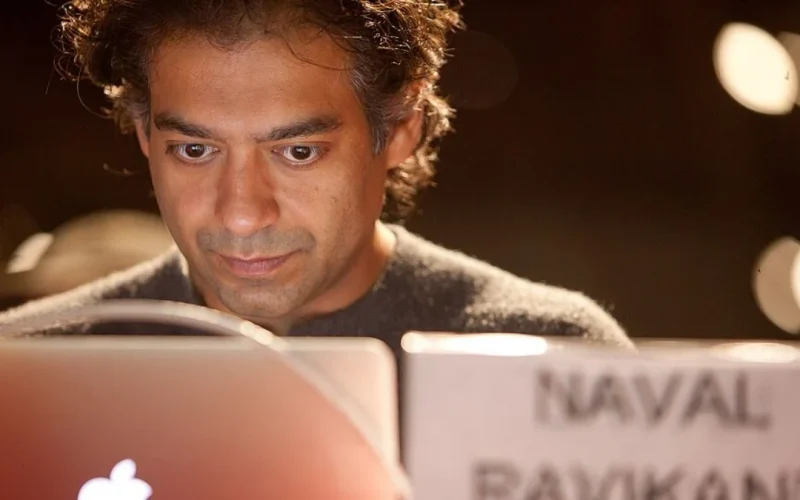 Naval Ravikant: A FÓRMULA SECRETA PARA ENRIQUECER COM JUROS COMPOSTOS NA VIDA E NOS INVESTIMENTOS