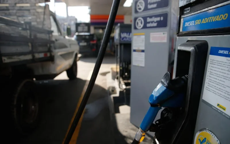 Gasolina e Diesel: Governo Amplia Subsídios para Blindar o Bolso do Brasileiro da Alta do Petróleo