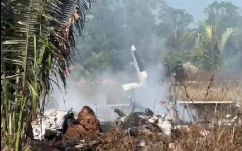Avião de Pequeno Porte Cai em Fazenda de Mato Grosso: Três Vítimas Confirmadas e Mistério nas Causas da Tragédia