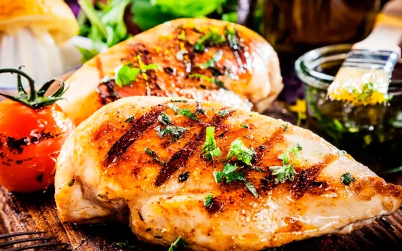 Proteína em Tudo: Como a Nova Onda Alimentar Impulsiona Negócios e Supera Modismos como o Plant Based