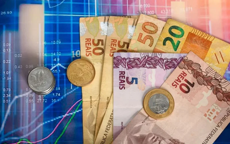 Selic a 13,75%: Descubra Quanto Rende R$ 10 Mil na Poupança, CDB, LCI/LCA e Tesouro Agora!