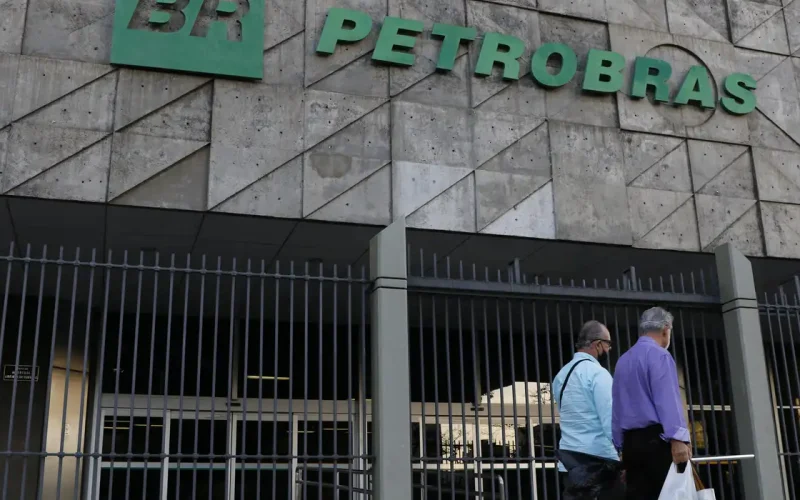 Petrobras Lucro 2025: Gigante do Petróleo Dispara R$ 110,6 Bilhões com Produção Recorde e Eficiência Operacional