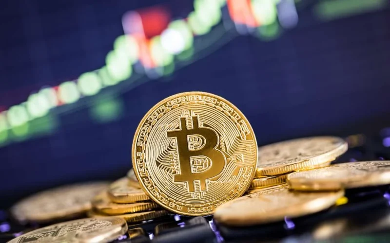 Bitcoin Atinge US$ 80 Mil: Entenda a Recuperação Após Quedas e o Impacto das Decisões do Fed