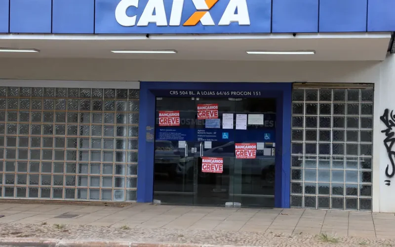 Caixa: Greve se Agrava com Rejeição à Proposta e Ameaça a Benefícios Essenciais