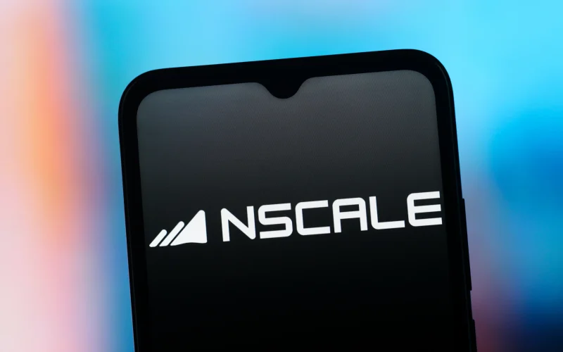 Inteligência Artificial Britânica Nscale Capta US$ 3,36 Bilhões em Financiamento Convertível Antes de IPO nos EUA