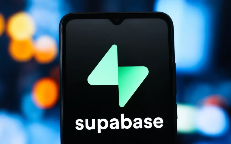 Supabase Exposição Massiva de Dados: Milhares de Bancos de Dados Vazados com Informações Pessoais Sensíveis