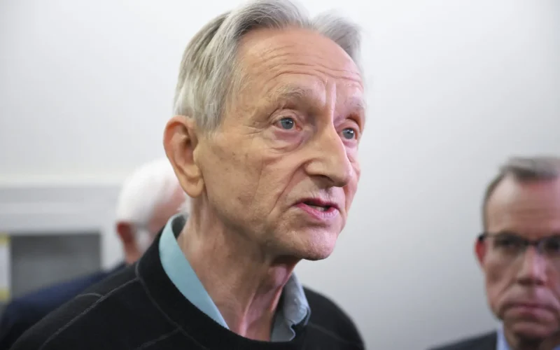 Padrinho da IA, Geoffrey Hinton, alerta: IA pode ver humanidade como obstáculo à sua missão