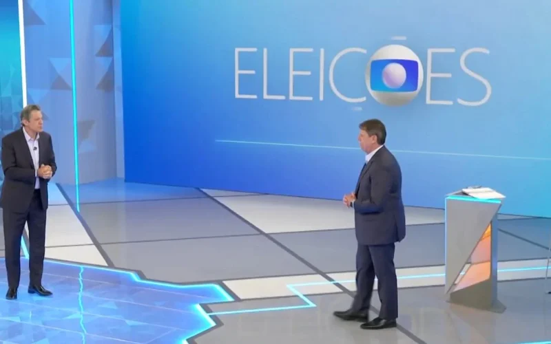 Casas Bahia (BHIA3) no Debate da Globo: Haddad Acusa Tarcísio de Negacionismo Fiscal e Critica Gestão Anterior