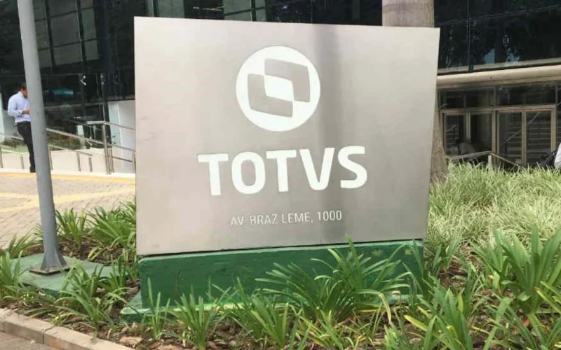 Totvs (TOTS3) Vende Participação Estratégica por R$ 39 Milhões: O Que Isso Significa Para Seus Investimentos?