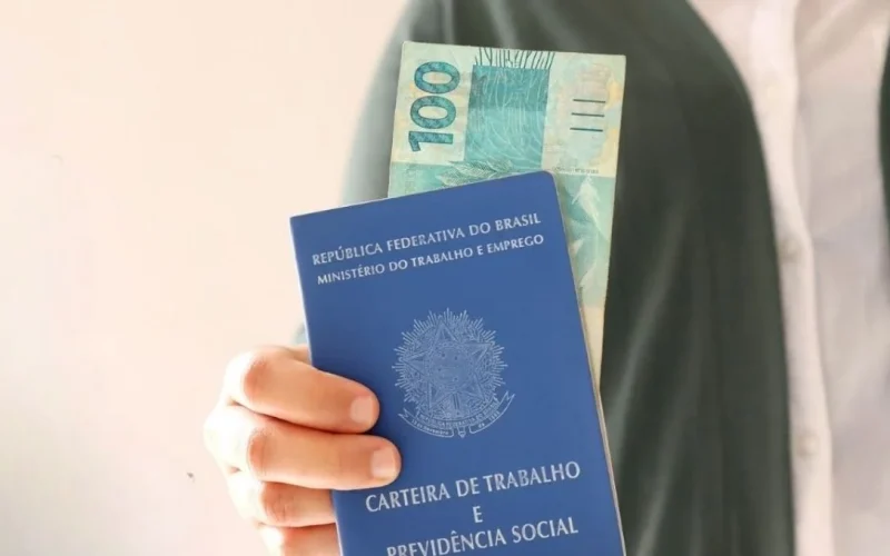 Abono PIS/Pasep de Março: Saiba Quem Recebe Neste Domingo (15) e Como Consultar o Valor de R$ 1.621