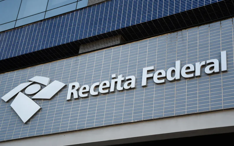 Imposto de Renda 2026: Quem é obrigado a declarar em 2026 (ano-base 2025) e a nova isenção de R$ 5 mil