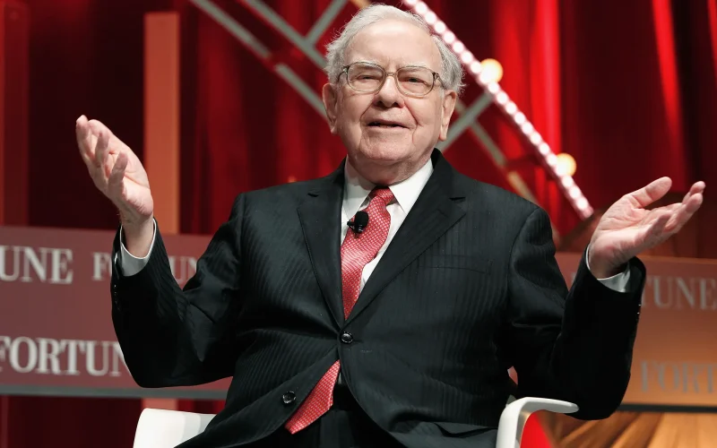 CEOs Buscam o Legado de Warren Buffett: O Segredo das Cartas aos Acionistas Que Encantam o Mercado