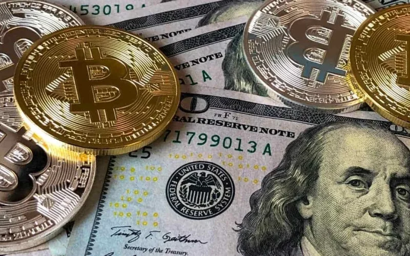 Bitcoin (BTC) Resiste a US$ 70 mil, Mas Semana Aponta Para Baixa; Análise de Preços e Cenário para Investidores