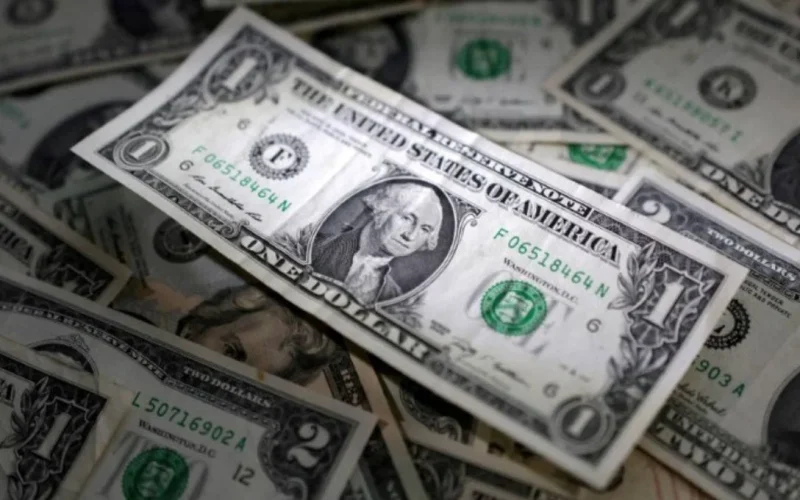 Ameaça de Trump ao Irã: Dólar em Alta e Aversão ao Risco Dominam Mercados Globais