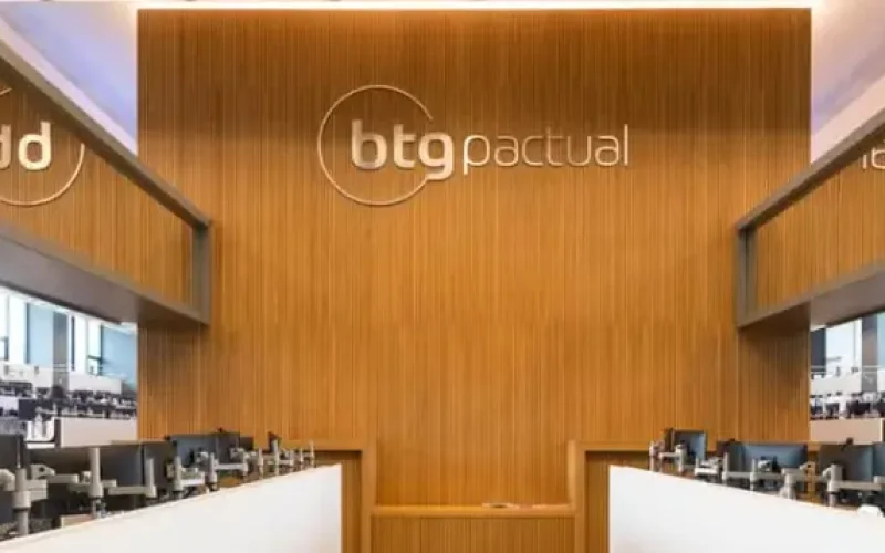 BTG Pactual Retoma Pix Após Ataque Hacker: R$100 Milhões em Risco e Lições de Segurança para o Mercado Financeiro