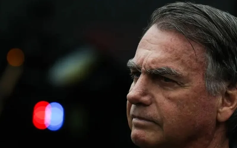 Jair Bolsonaro deixa UTI após 10 dias: o que a recuperação do ex-presidente pode significar para o cenário político e econômico?