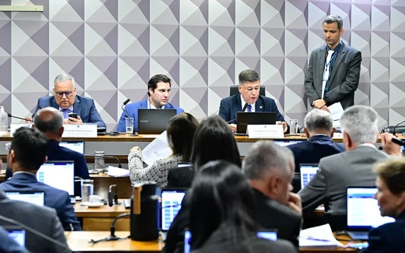 Corrupção Dispara: 59,9% dos Brasileiros Preocupados, Superando Economia e Criminalidade