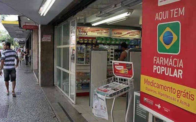 Farmácia Popular, Desenrola e Isenção de IR: Acertos do Governo Lula Revelados por Pesquisa AtlasIntel