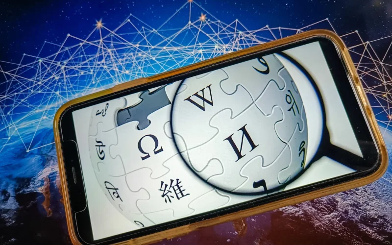 Wikipedia Proíbe IA na Criação de Artigos: O Fim da Automação na Enciclopédia Online?