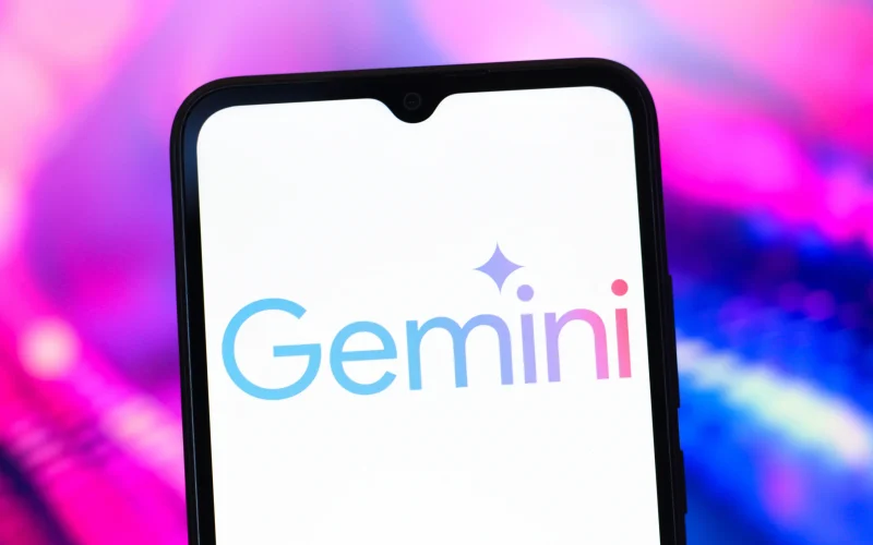 Guerra de Chatbots: Google Gemini Agora Importa Conversas e Dados de Rivais Para Ganhar Usuários