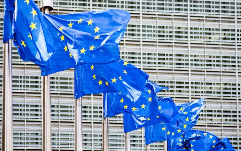 Alerta Cibersegurança na Europa: Comissão da UE Confirma Ataque Hacker com Roubo Massivo de Dados da Nuvem