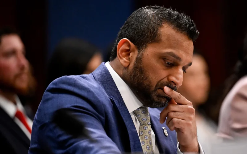 Hackers Iranianos Acusam: E-mail Pessoal de Diretor do FBI Comprometido. O Que Isso Significa Para a Segurança?