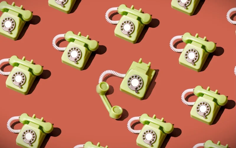 Tecnologia Retrô em Alta: Boomboxes, Máquinas de Escrever e Câmeras Analógicas Que Voltam com Força e Modernidade