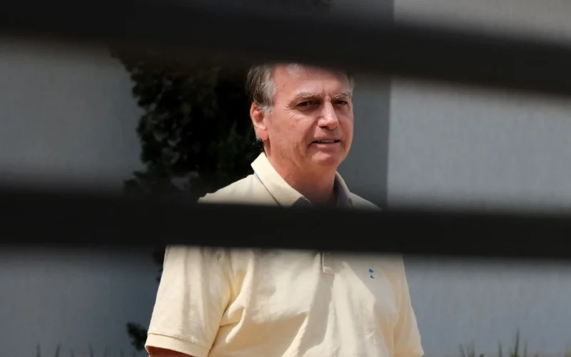 Revogação da Prisão Domiciliar de Bolsonaro: Deputada Pede Retorno ao Regime Fechado à PGR