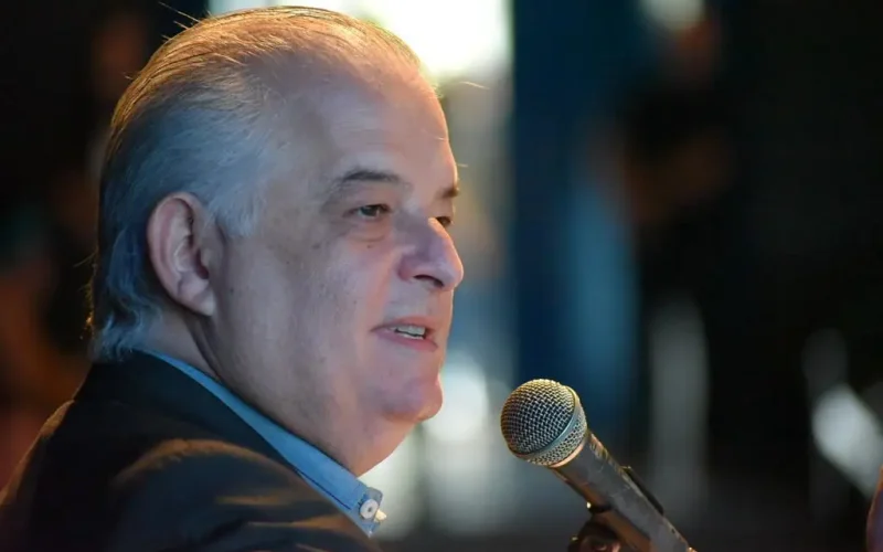 Márcio França Deixa Ministério do Empreendedorismo para Focar em Eleições em SP, Impacto e Futuro Político