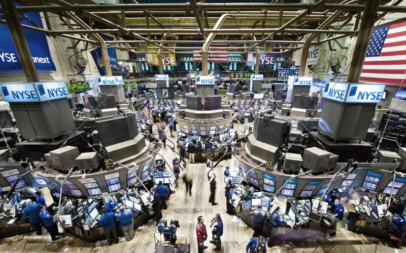 Imposto de Renda 2026: Como Declarar Ações Americanas, ADRs e ETFs Internacionais para Evitar Multas da Receita Federal